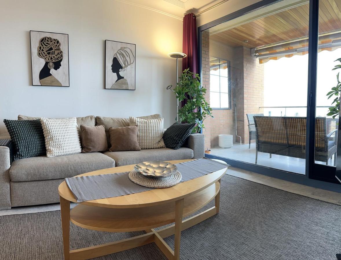 Lets Holidays Apartment Sea Views In Barcelona Buitenkant foto