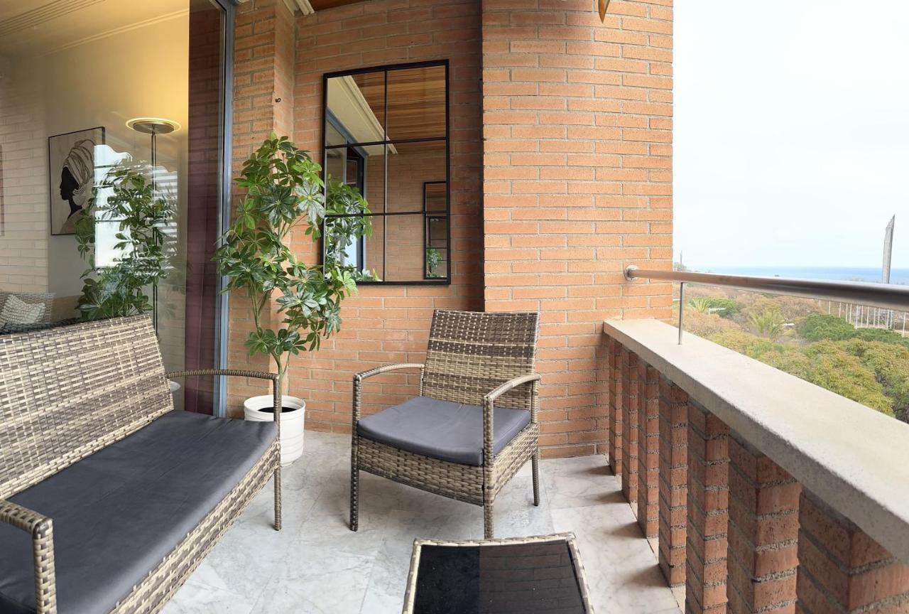 Lets Holidays Apartment Sea Views In Barcelona Buitenkant foto