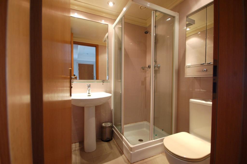 Lets Holidays Apartment Sea Views In Barcelona Kamer foto